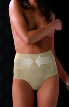 Load image into Gallery viewer, Control Body 311028G Shaping Brief Bianco