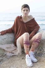 Load image into Gallery viewer, Zohara "Sock In The Garden" Powder Tights
