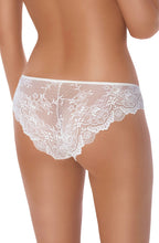 Load image into Gallery viewer, Roza Mela Brief Cream