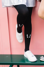 Load image into Gallery viewer, Zohara &quot;Nice Kitty&quot; White Print Tights
