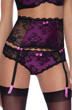 Load image into Gallery viewer, Roza Fifi Suspender Belt Black
